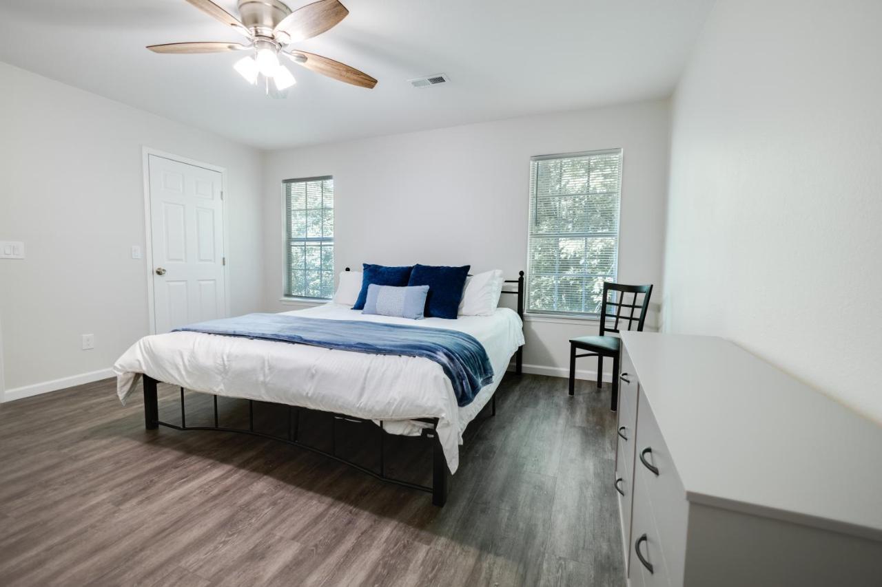 Trailside Townhouse - Close To Downtown & Bike Trails Bentonville Exterior foto